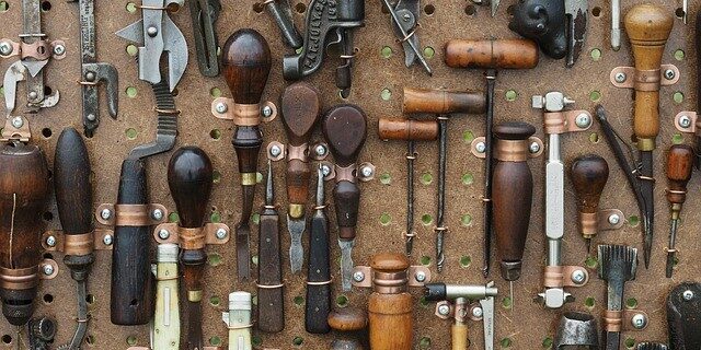 19-ancestors-tools-1083796_640