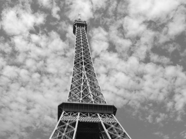 eiffel-tower-274200_1920
