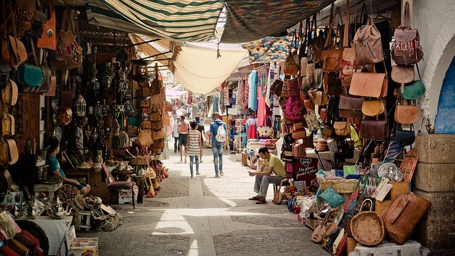 souk-1627045_640